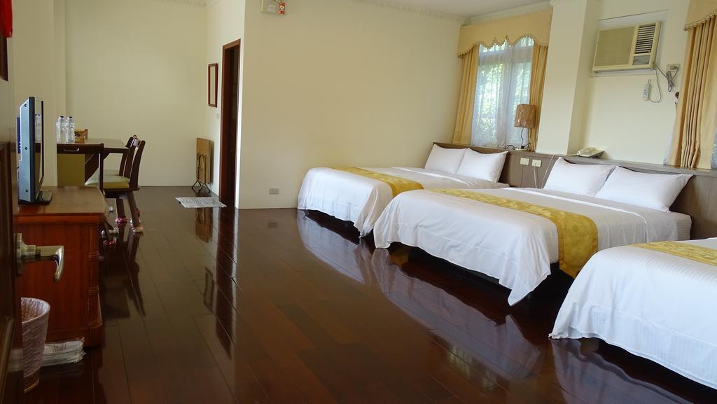 Emoonten Homestay Sanzhi Exterior foto
